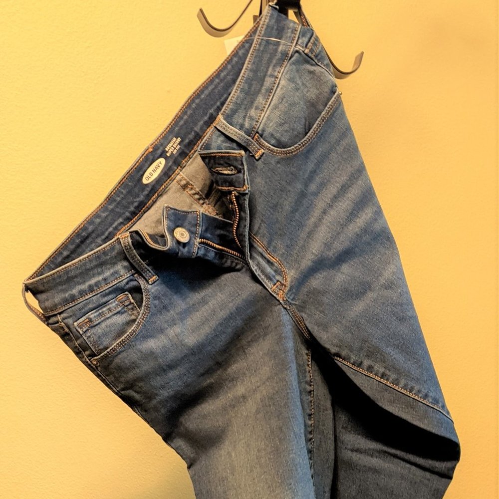 Old Navy Low-Rise Rockstar Super Skinny Jeans